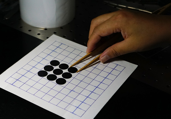 337nm紫外窄帶濾光片